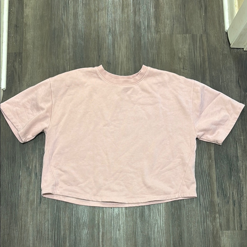 Universal Thread Blush Pink cropped sweatshirt